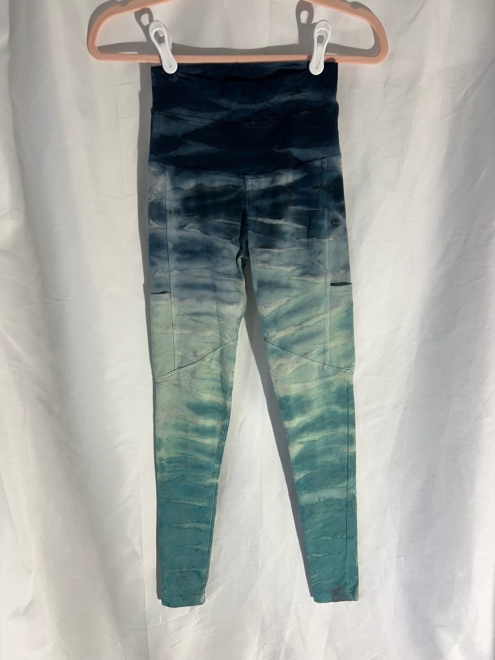 NWOT Womens HARD TAIL 90% Cotton Ocean Tie Dye Pocket Leggings 27”
